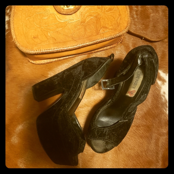 Steve Madden Shoes - Steve Madden Vintage heels
